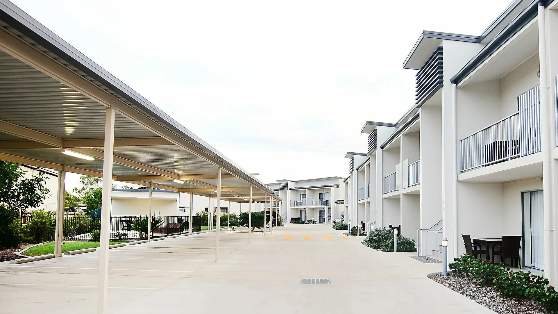 Oaks Middlemount Suites Apart Otel