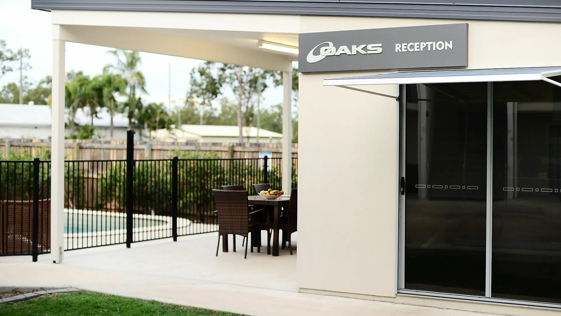 Oaks Middlemount Suites Apart Otel